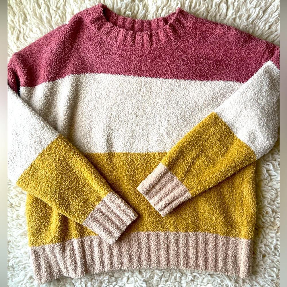 Cozy sweater- size S